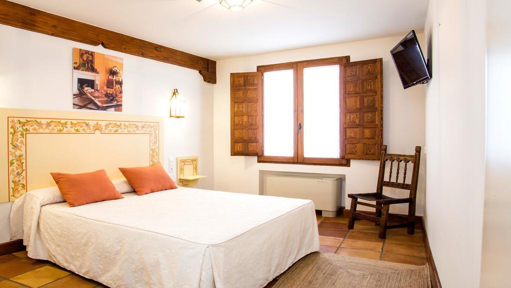Posada Del Tio Juanon Navalcarnero Zimmer foto